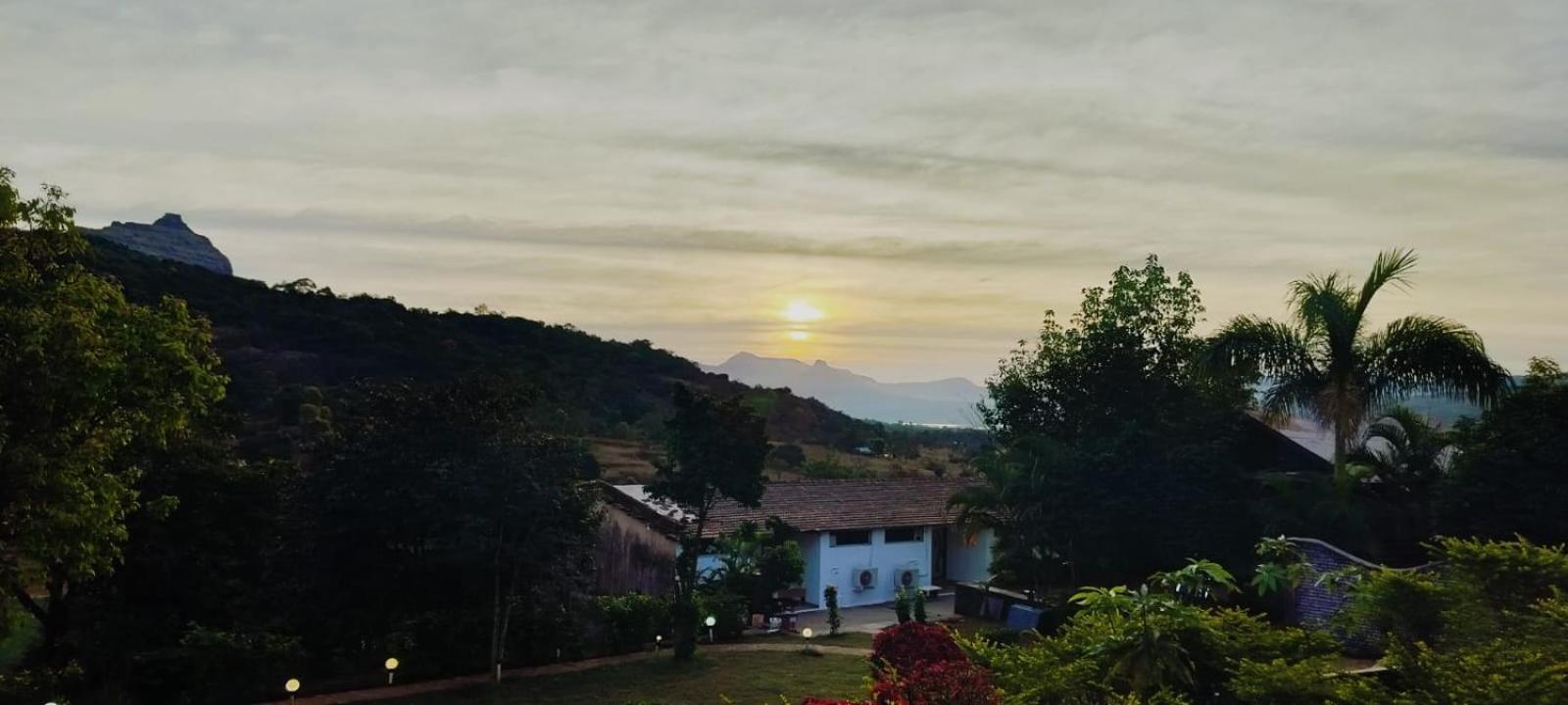 Appartamento The Heart Of Heaven Āmbavna Esterno foto